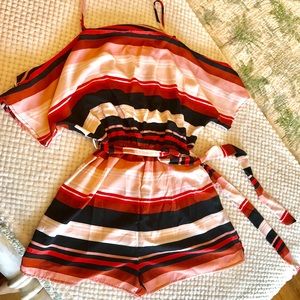 ✨Striped Romper✨